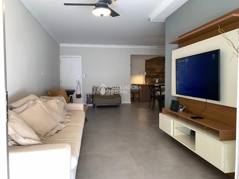 Apartamento à venda na orla de Itaguaçu | 3 dormitórios | 120 m² | Vista para o mar: 2ª foto da galeria de imagens do imóvel