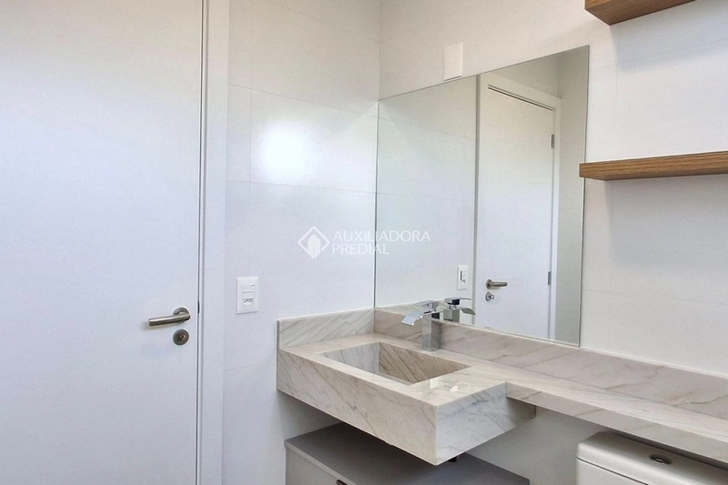 Casa para alugar no bairro João Paulo em Florianópolis | 3 suítes | Espaço gourmet: 12ª foto da galeria de imagens do imóvel