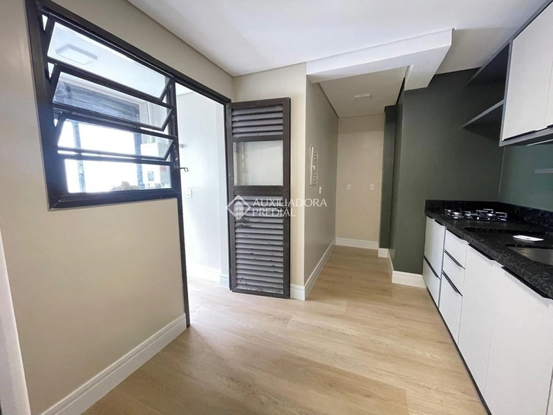 Apartamento mobiliado para alugar na Agronômica | 2 suítes | Próximo à Beira-Mar Norte | Florianópolis: 5ª foto da galeria de imagens do imóvel