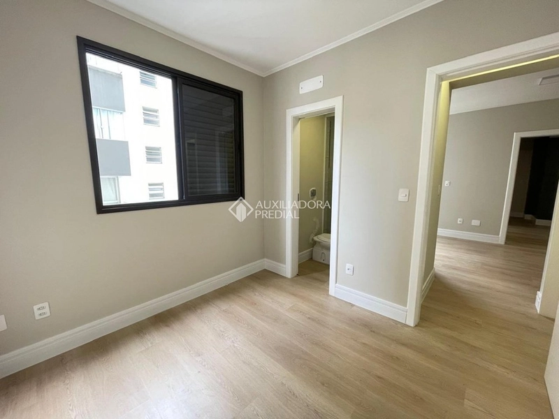 Apartamento mobiliado para alugar na Agronômica | 2 suítes | Próximo à Beira-Mar Norte | Florianópolis: 16ª foto da galeria de imagens do imóvel