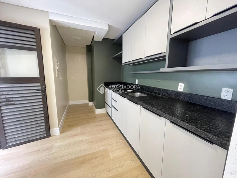 Apartamento mobiliado para alugar na Agronômica | 2 suítes | Próximo à Beira-Mar Norte | Florianópolis: 6ª foto da galeria de imagens do imóvel