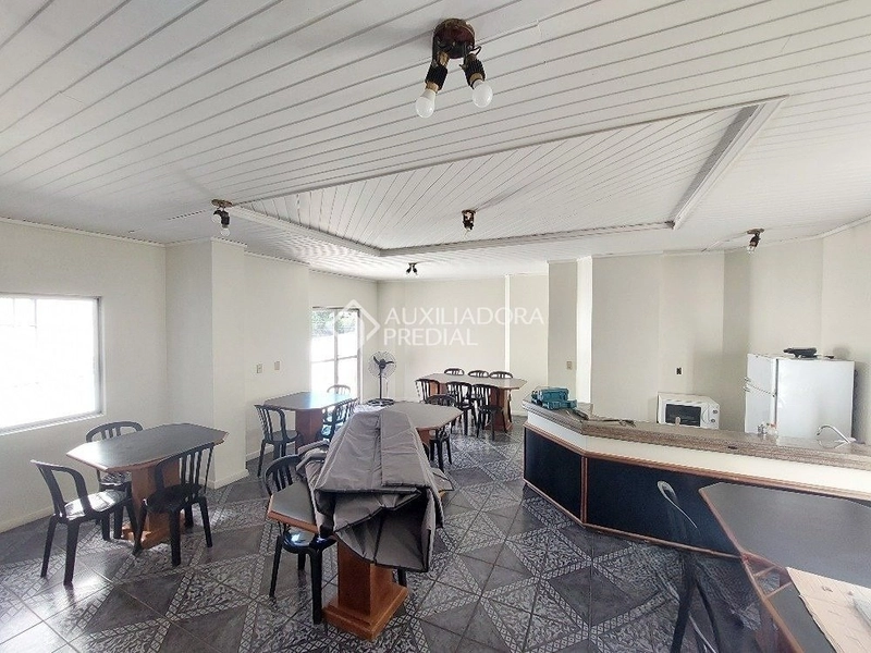 Apartamento reformado com vista para as pontes | 2 dormitórios | Centro de Florianópolis: 19ª foto da galeria de imagens do imóvel