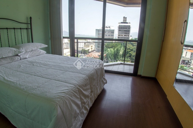 Apartamento com vista para o mar no Centro de Florianópolis | 2 dormitórios | mobiliado | próximo à Beira-Mar: 13ª foto da galeria de imagens do imóvel