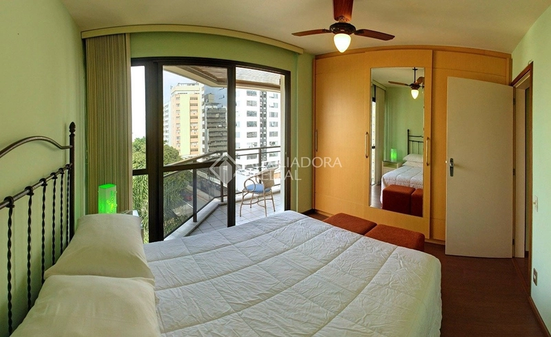 Apartamento com vista para o mar no Centro de Florianópolis | 2 dormitórios | mobiliado | próximo à Beira-Mar: 15ª foto da galeria de imagens do imóvel