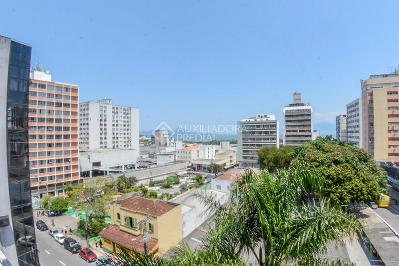 Apartamento com vista para o mar no Centro de Florianópolis | 2 dormitórios | mobiliado | próximo à Beira-Mar: 1ª foto da galeria de imagens do imóvel