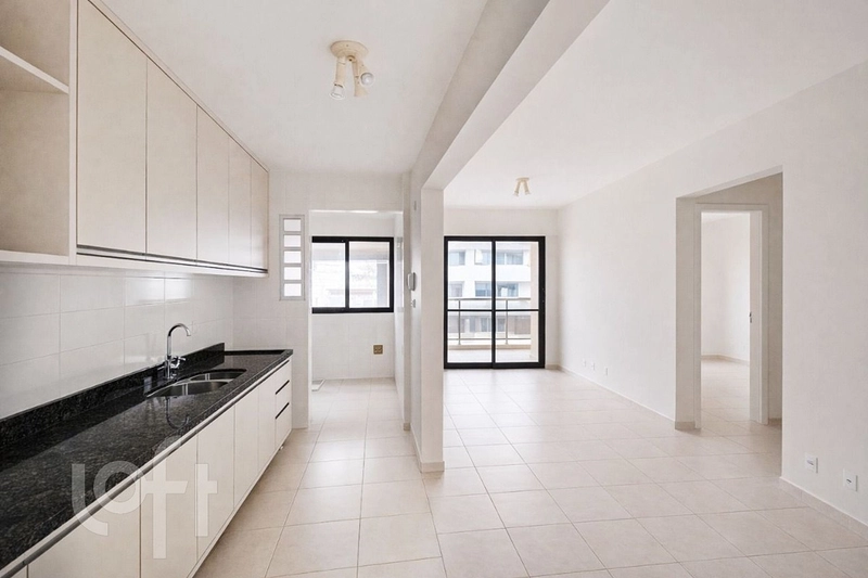 Apartamento 2 dormitórios com suíte e vista para o mar em Florianópolis – condomínio com rooftop e lazer completo: 5ª foto da galeria de imagens do imóvel