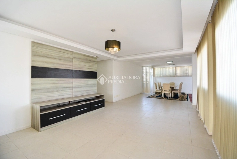 Cobertura à venda no Centro de Florianópolis | 316 m² privativos | 5 vagas de garagem: 4ª foto da galeria de imagens do imóvel