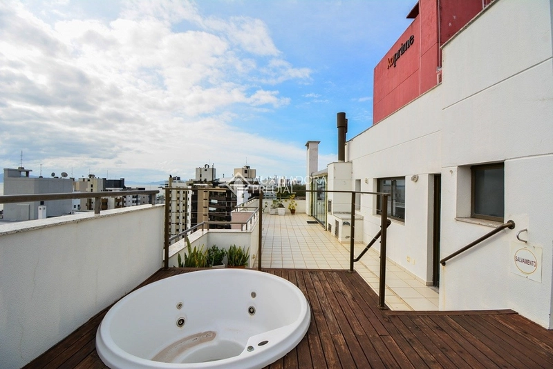 Cobertura à venda no Centro de Florianópolis | 316 m² privativos | 5 vagas de garagem: 2ª foto da galeria de imagens do imóvel