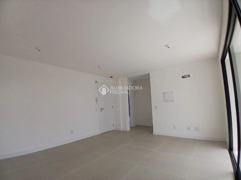 Apartamento para alugar no Ribeirão da Ilha em Florianópolis | 2 dormitórios | Sacada com churrasqueira: 21ª foto da galeria de imagens do imóvel
