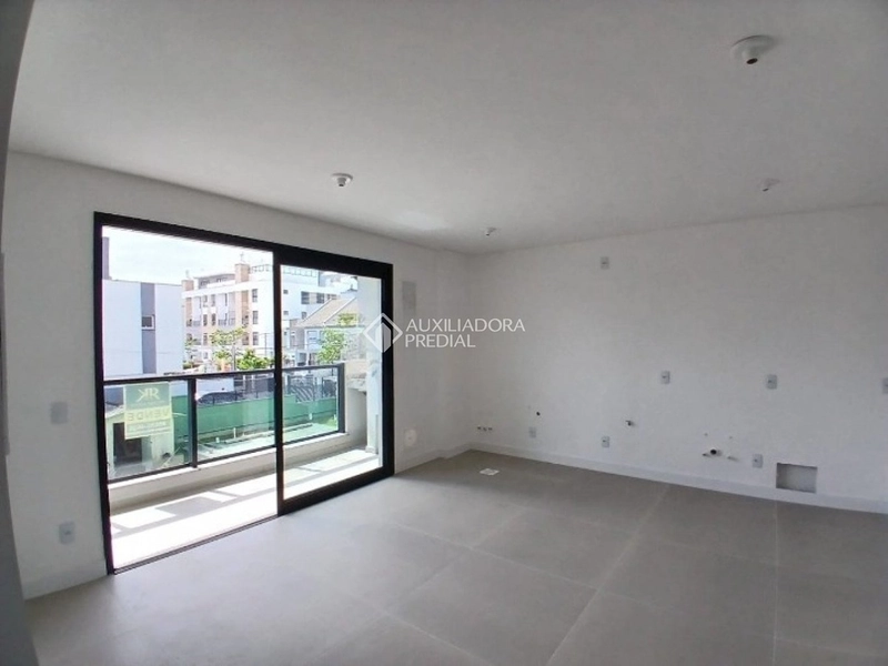 Apartamento para alugar no Ribeirão da Ilha em Florianópolis | 2 dormitórios | Sacada com churrasqueira: 11ª foto da galeria de imagens do imóvel