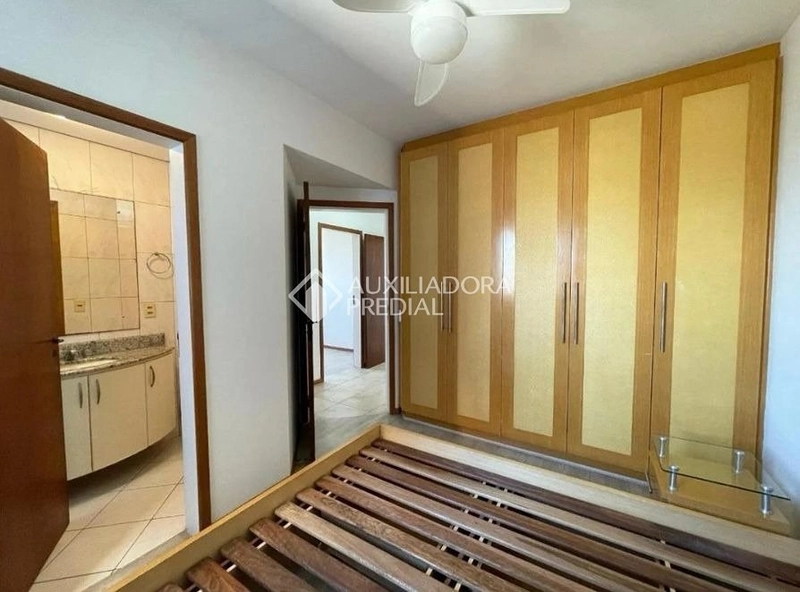Apartamento à venda no Centro de Florianópolis com vista para o mar | 3 dormitórios | 81 m²: 10ª foto da galeria de imagens do imóvel