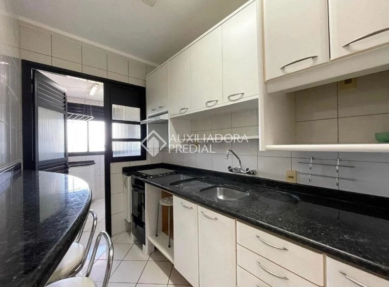 Apartamento à venda no Centro de Florianópolis com vista para o mar | 3 dormitórios | 81 m²: 8ª foto da galeria de imagens do imóvel