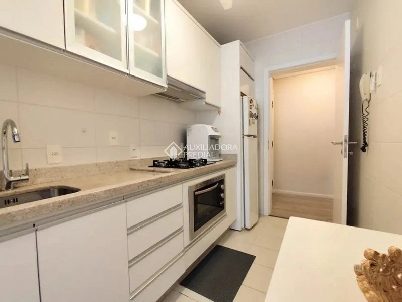 Apartamento 2 dormitórios com sacada e churrasqueira | Centro de Florianópolis | Próximo ao Beiramar Shopping: 14ª foto da galeria de imagens do imóvel