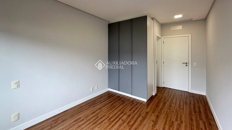 Apartamento novo à venda na Av. Hercílio Luz | 2 suítes | 2 vagas | Centro de Florianópolis: 9ª foto da galeria de imagens do imóvel