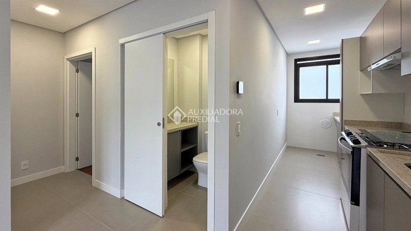 Apartamento novo à venda na Av. Hercílio Luz | 2 suítes | 2 vagas | Centro de Florianópolis: 7ª foto da galeria de imagens do imóvel