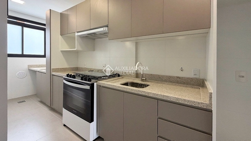 Apartamento novo à venda na Av. Hercílio Luz | 2 suítes | 2 vagas | Centro de Florianópolis: 5ª foto da galeria de imagens do imóvel