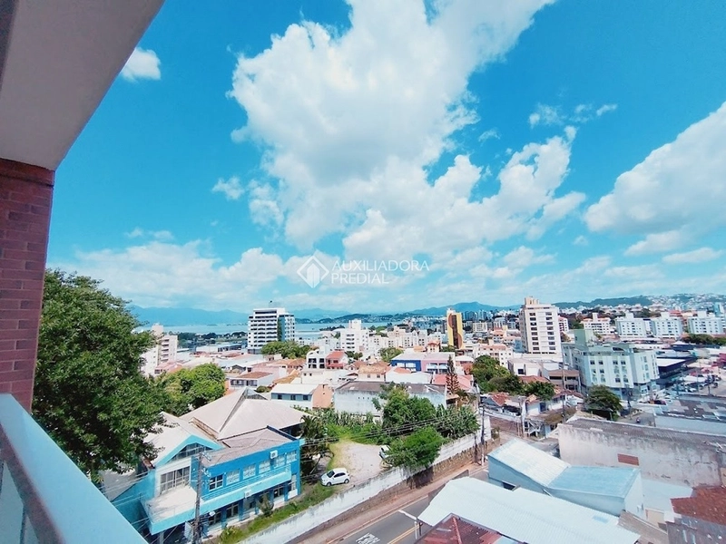 Apartamento para alugar no Estreito com vista para o mar | 2 dormitórios (1 suíte) | sacada com churrasqueira | lazer completo: 9ª foto da galeria de imagens do imóvel