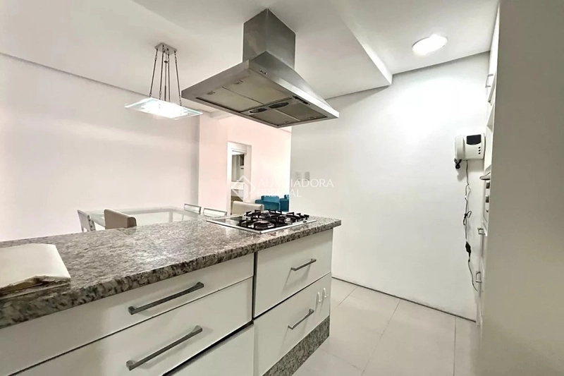Apartamento 3 dormitórios no Centro de Florianópolis – 100 m², vaga de garagem: 7ª foto da galeria de imagens do imóvel