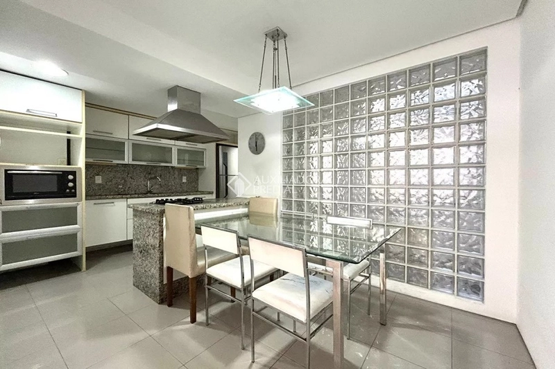 Apartamento 3 dormitórios no Centro de Florianópolis – 100 m², vaga de garagem: 6ª foto da galeria de imagens do imóvel