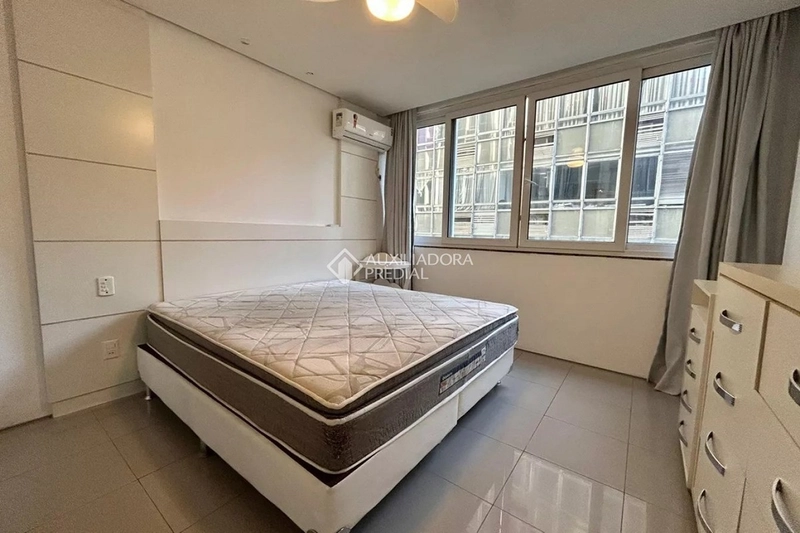 Apartamento 3 dormitórios no Centro de Florianópolis – 100 m², vaga de garagem: 18ª foto da galeria de imagens do imóvel