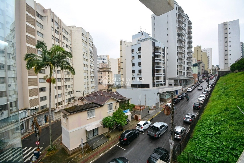 Apartamento à venda no Centro de Florianópolis | 2 dormitórios | 2 vagas | Próximo à Av. Hercílio Luz: 9ª foto da galeria de imagens do imóvel
