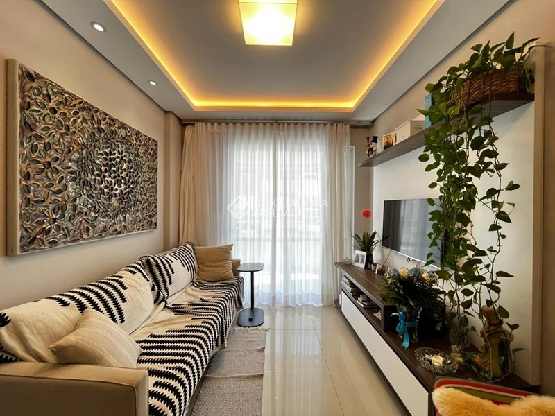 Apartamento semimobiliado no Pantanal | 2 dormitórios (1 suíte) | Próximo à UFSC: 3ª foto da galeria de imagens do imóvel