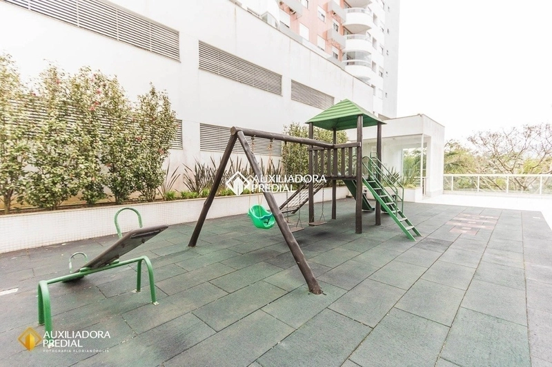 Apartamento semimobiliado no Pantanal | 2 dormitórios (1 suíte) | Próximo à UFSC: 16ª foto da galeria de imagens do imóvel