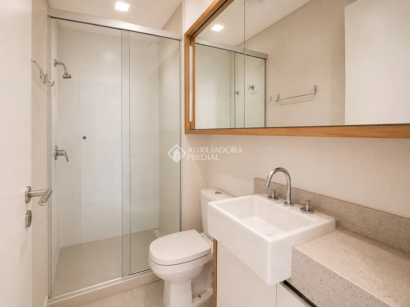 Aluguel de apartamento  semi mobiliado com 2 dormitórios e vista mar no centro de Florianópolis.: 40ª foto da galeria de imagens do imóvel