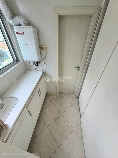 Apartamento reformado com 3 suítes e vista mar | Beira-Mar Norte: 31ª foto da galeria de imagens do imóvel