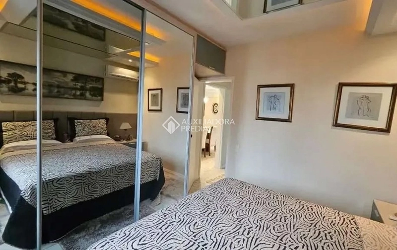 Apartamento 2 dormitórios transformado em 1 com sala integrada, 1 vaga livre, à venda, Centro, Fpolis, SC.: 18ª foto da galeria de imagens do imóvel