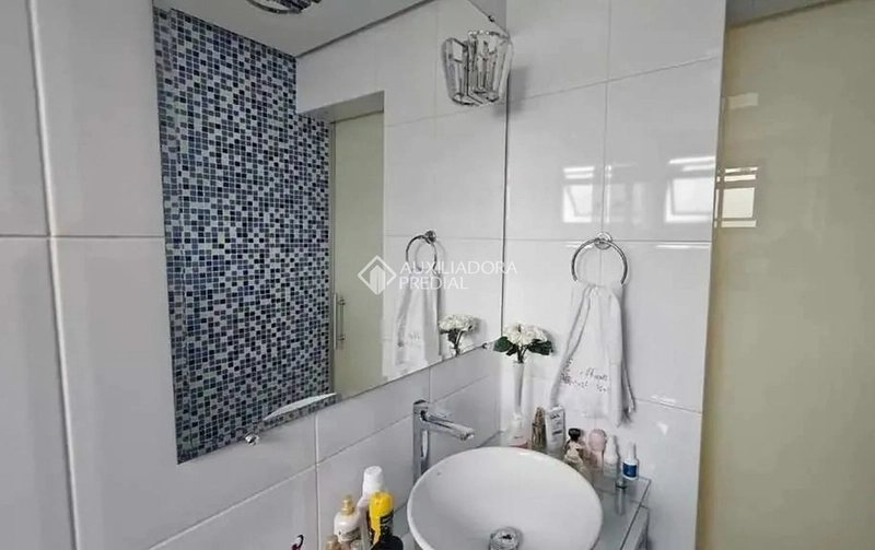 Apartamento 2 dormitórios transformado em 1 com sala integrada, 1 vaga livre, à venda, Centro, Fpolis, SC.: 10ª foto da galeria de imagens do imóvel