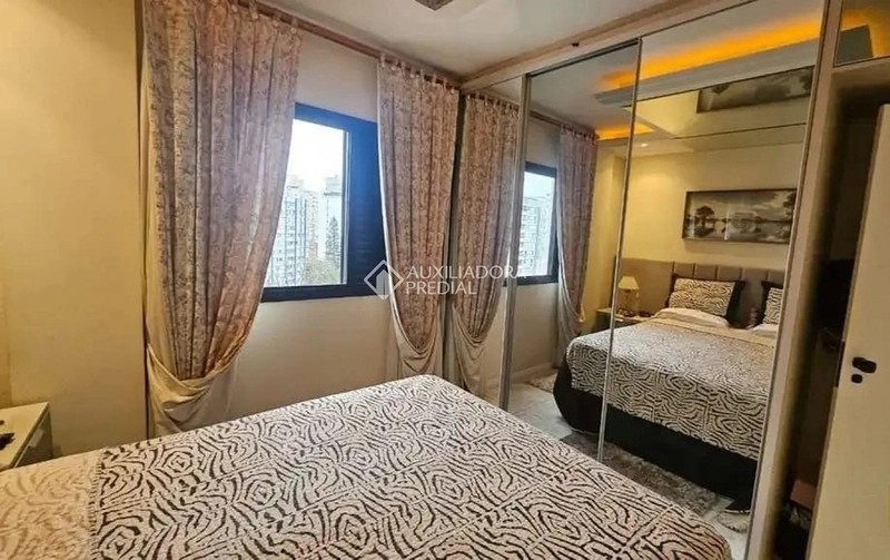 Apartamento 2 dormitórios transformado em 1 com sala integrada, 1 vaga livre, à venda, Centro, Fpolis, SC.: 17ª foto da galeria de imagens do imóvel