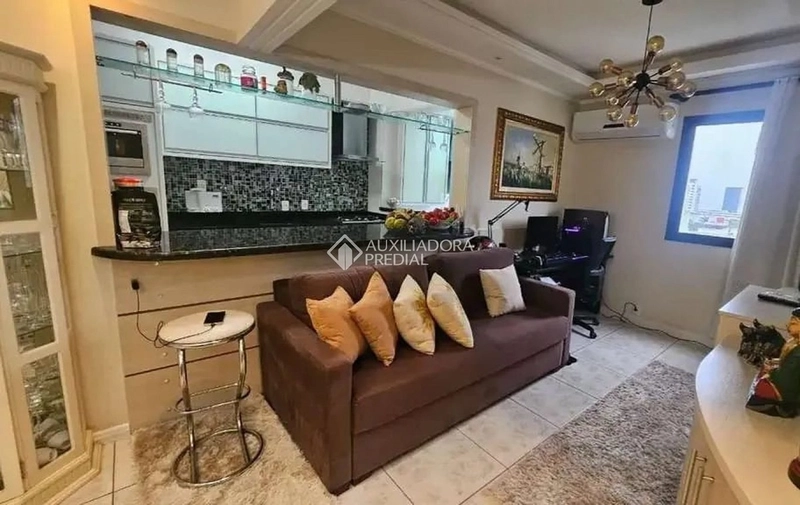 Apartamento 2 dormitórios transformado em 1 com sala integrada, 1 vaga livre, à venda, Centro, Fpolis, SC.: 8ª foto da galeria de imagens do imóvel