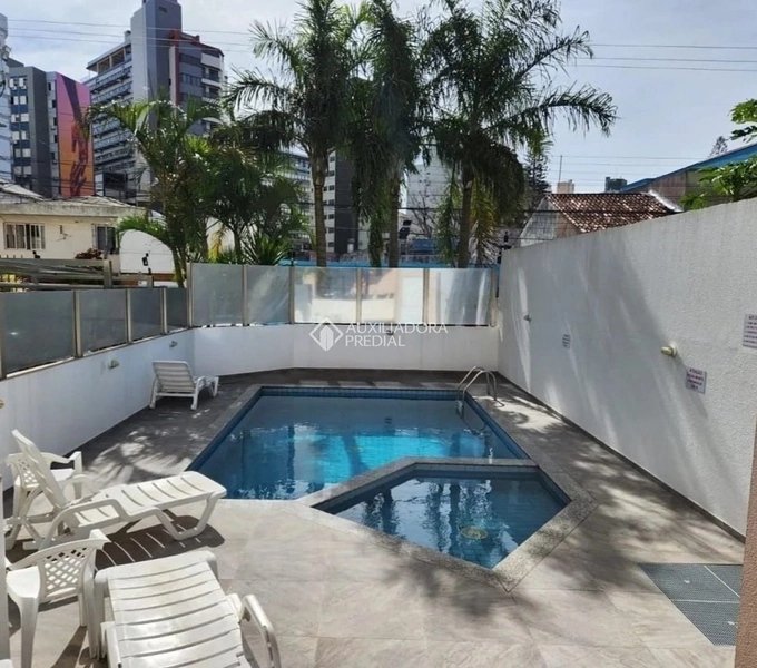 Apartamento 2 dormitórios transformado em 1 com sala integrada, 1 vaga livre, à venda, Centro, Fpolis, SC.: 16ª foto da galeria de imagens do imóvel