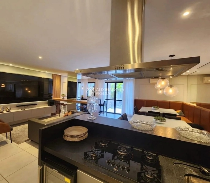 Apartamento 2 dormitórios transformado em 1 com sala integrada, 1 vaga livre, à venda, Centro, Fpolis, SC.: 23ª foto da galeria de imagens do imóvel