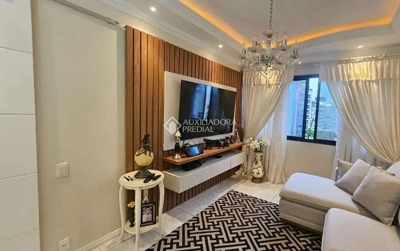 Apartamento 2 dormitórios transformado em 1 com sala integrada, 1 vaga livre, à venda, Centro, Fpolis, SC.: 3ª foto da galeria de imagens do imóvel