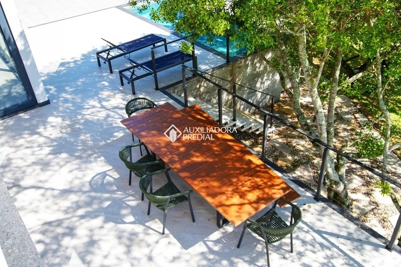 Casa em condomínio exclusivo | Porto da Lagoa | Acesso privativo à praia: 11ª foto da galeria de imagens do imóvel