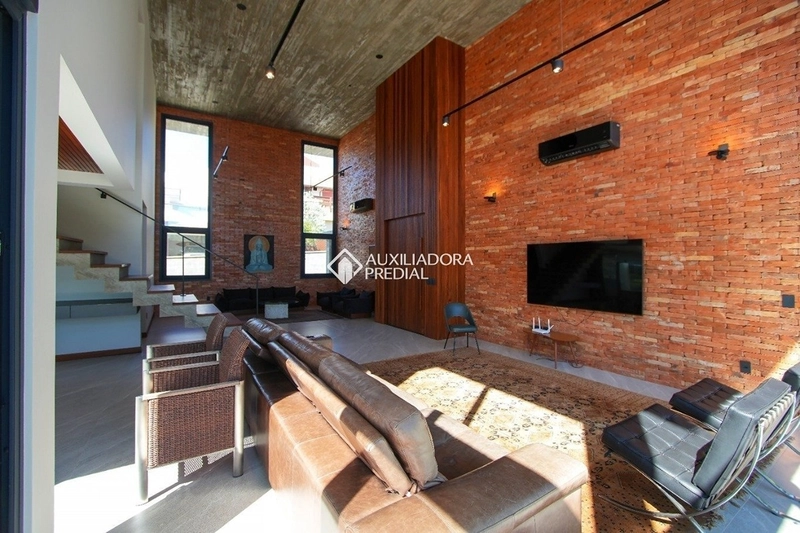 Casa em condomínio exclusivo | Porto da Lagoa | Acesso privativo à praia: 40ª foto da galeria de imagens do imóvel