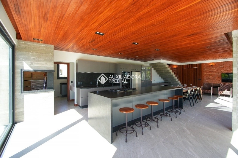 Casa em condomínio exclusivo | Porto da Lagoa | Acesso privativo à praia: 31ª foto da galeria de imagens do imóvel