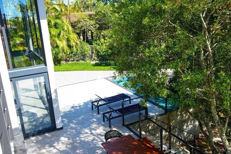 Casa em condomínio exclusivo | Porto da Lagoa | Acesso privativo à praia: 10ª foto da galeria de imagens do imóvel