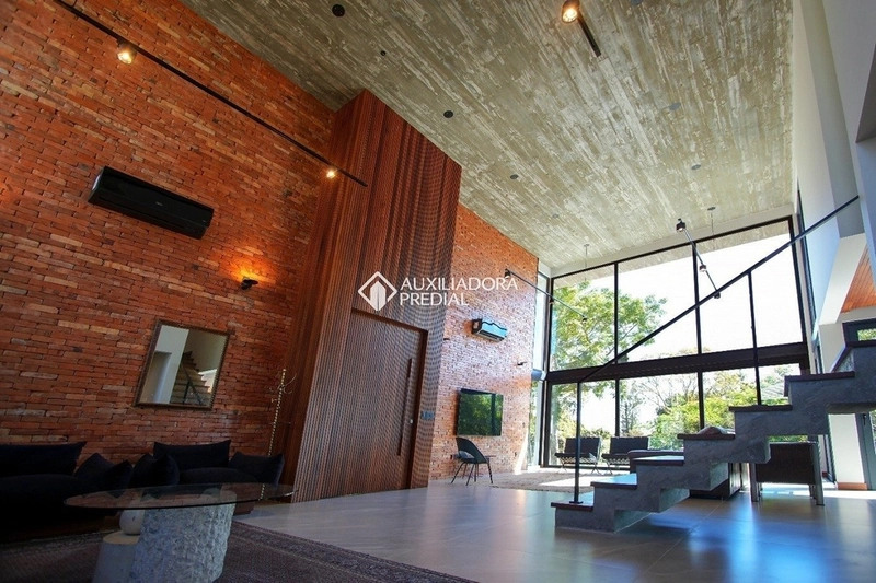 Casa em condomínio exclusivo | Porto da Lagoa | Acesso privativo à praia: 39ª foto da galeria de imagens do imóvel