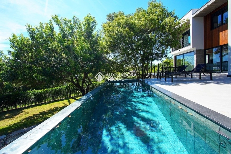 Casa em condomínio exclusivo | Porto da Lagoa | Acesso privativo à praia: 4ª foto da galeria de imagens do imóvel