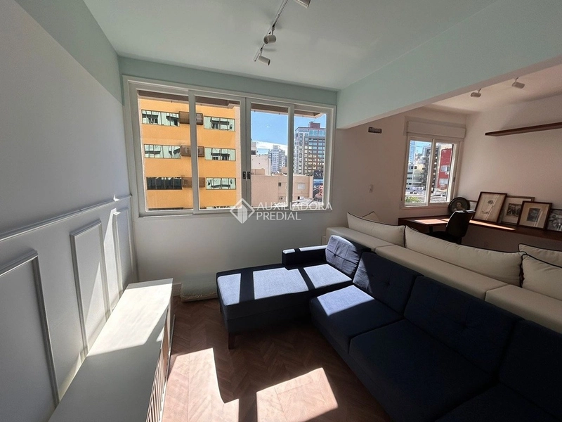 Apartamento com suíte totalmente reformado | Centro de Florianópolis | Próximo ao Beiramar: 2ª foto da galeria de imagens do imóvel