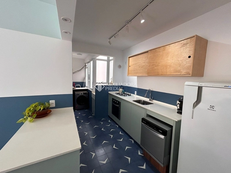 Apartamento com suíte totalmente reformado | Centro de Florianópolis | Próximo ao Beiramar: 11ª foto da galeria de imagens do imóvel