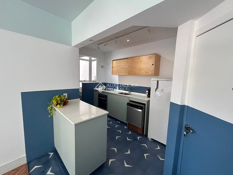 Apartamento com suíte totalmente reformado | Centro de Florianópolis | Próximo ao Beiramar: 6ª foto da galeria de imagens do imóvel