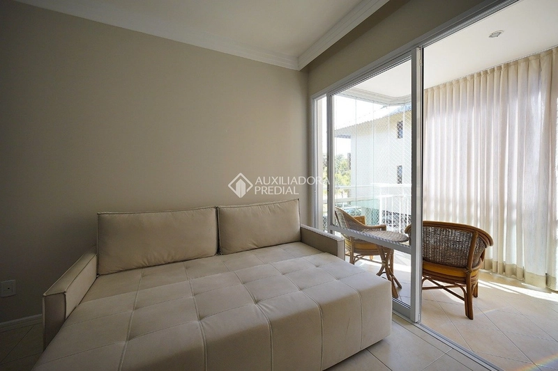 Apartamento mobiliado para alugar em Jurerê | 2 suítes | sacada com churrasqueira | pronto para morar: 10ª foto da galeria de imagens do imóvel