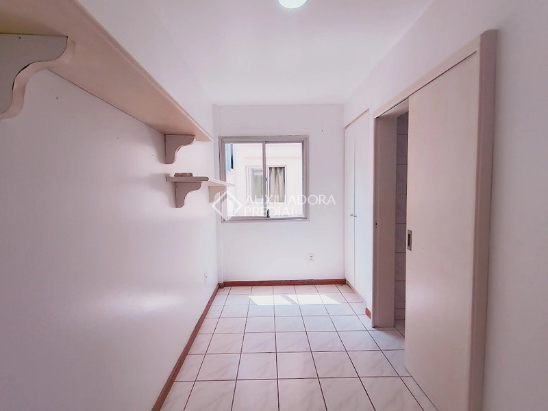 Apartamento mobiliado com 2 quartos - reformado - Centro - Florianópolis/SC: 8ª foto da galeria de imagens do imóvel