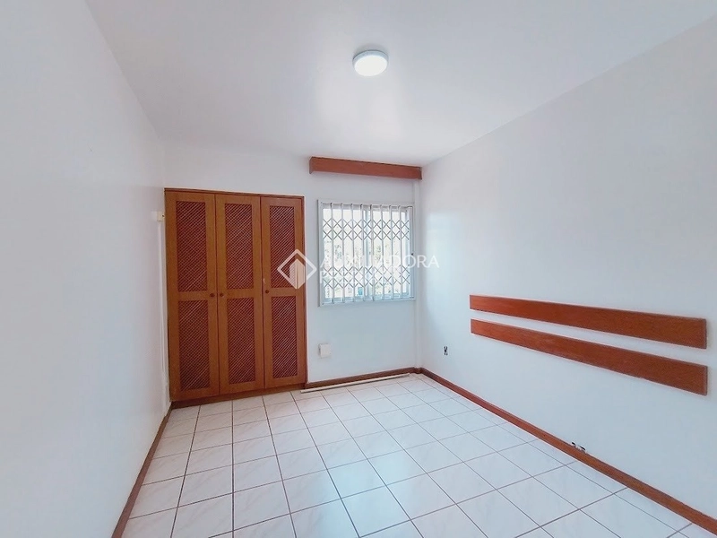 Apartamento mobiliado com 2 quartos - reformado - Centro - Florianópolis/SC: 5ª foto da galeria de imagens do imóvel