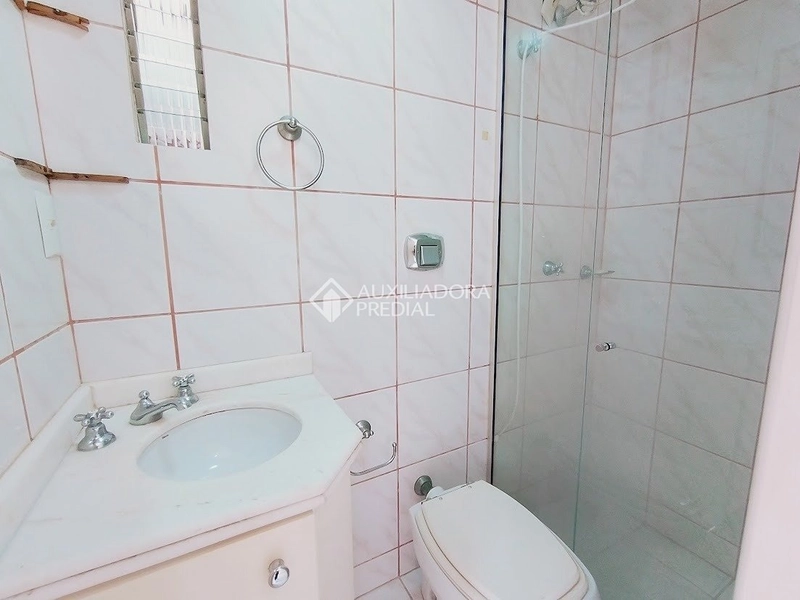 Apartamento mobiliado com 2 quartos - reformado - Centro - Florianópolis/SC: 10ª foto da galeria de imagens do imóvel