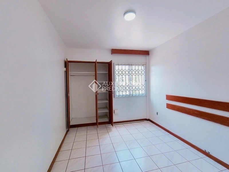 Apartamento mobiliado com 2 quartos - reformado - Centro - Florianópolis/SC: 4ª foto da galeria de imagens do imóvel